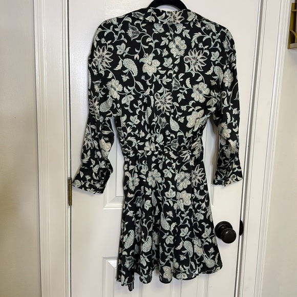 Zara Dress Navy with White Floral Design small - Picture 6 of 7